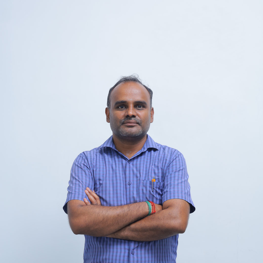 Dr. NAVAMANI K